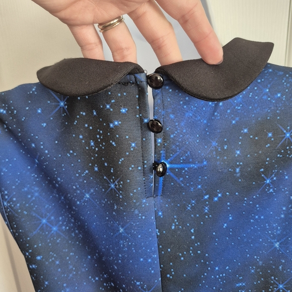 Hot Topic Doctor Who BBC Blur Stars Space Sleeveless Dress Women's Small - Picture 7 of 10